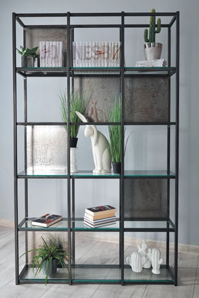 Manufaktura Snu. manualnie robione i metalowe meble, które wytrzymają lata