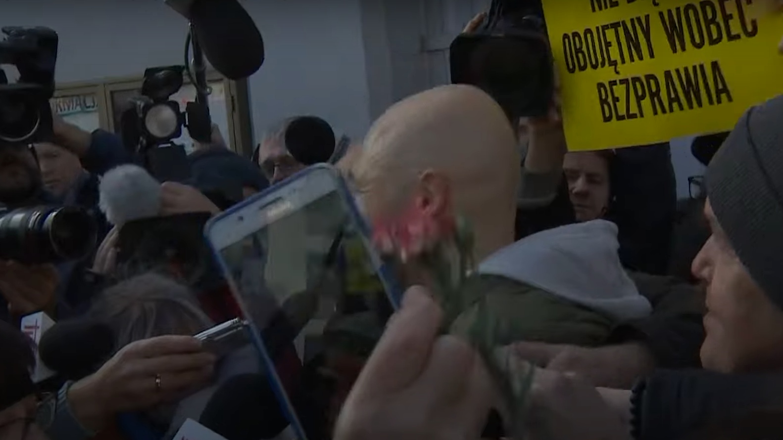 13 milionów z Funduszu Sprawiedliwości. Znamy osobiste wydatki księdza Olszewskiego