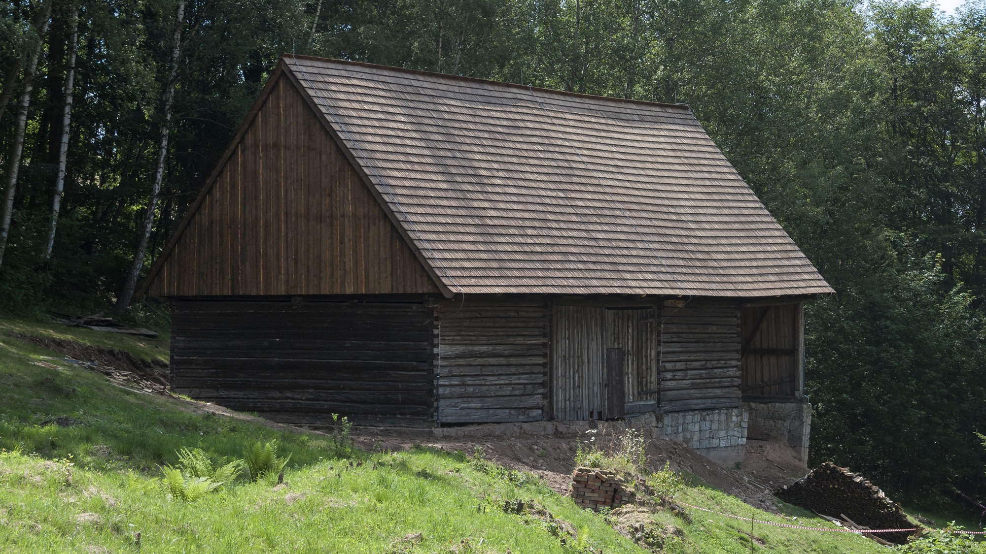Krótkie sny z myszami obok. Rosjanin więziony w polskim gospodarstwie cz. 1.