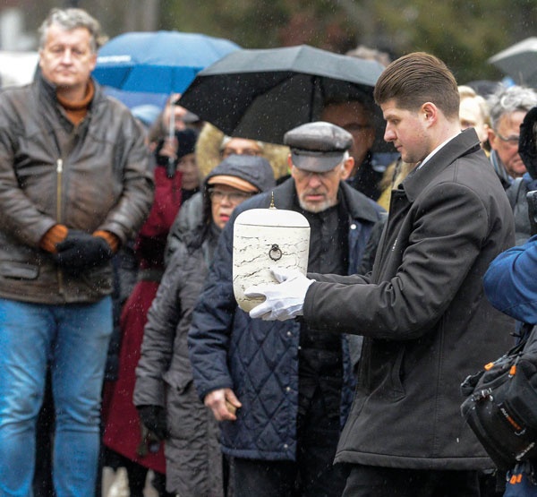 Ostatni spacer ze Staszkiem. Pogrzeb Stanisława Tyma