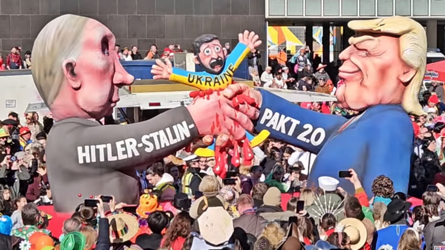 Na ulicach zagościły platformy przedstawiające karykatury Trumpa i Putina