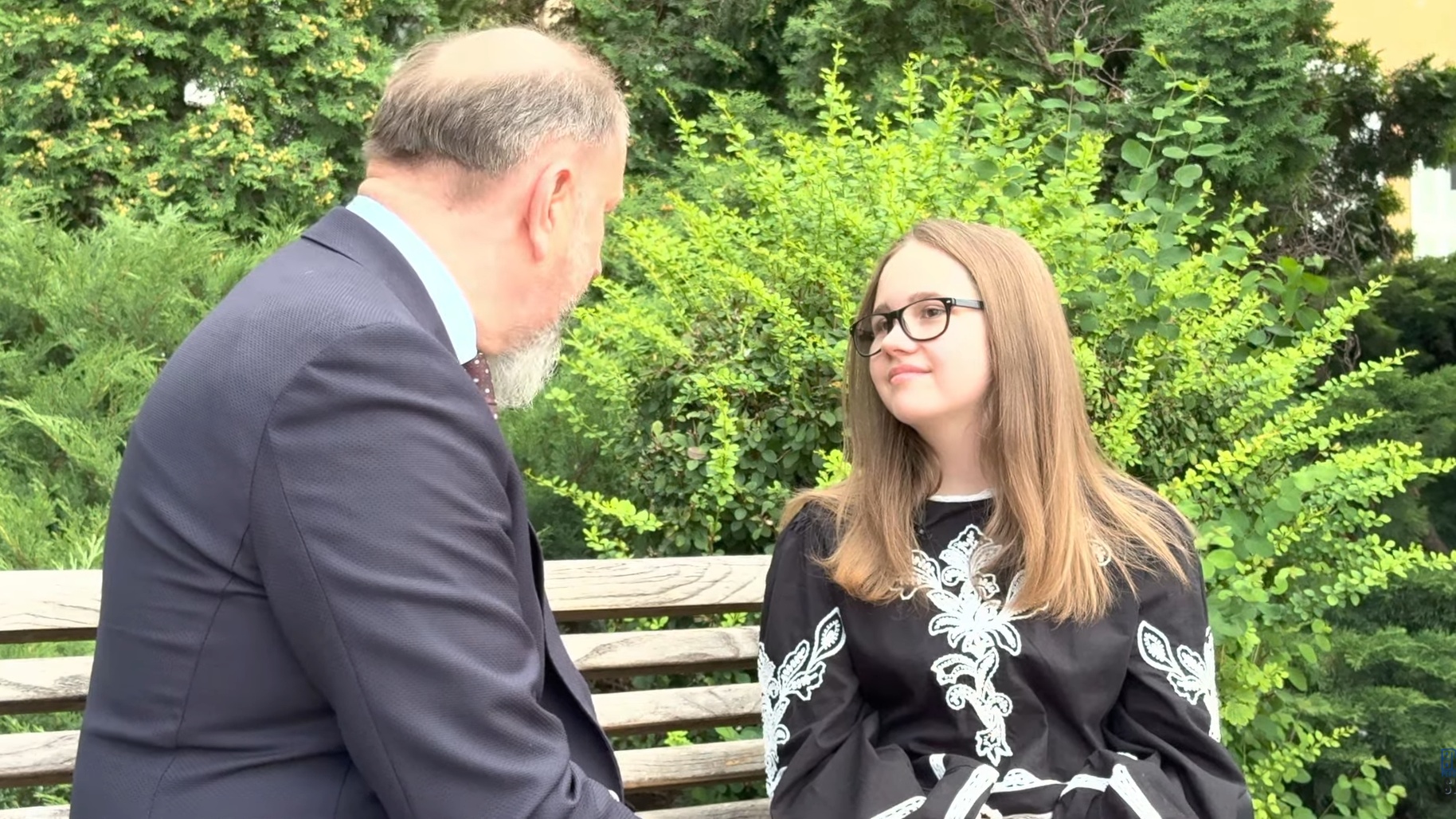 Nieletni dziennikarze nie wejdą już do Sejmu. Nowa zasada Hołowni