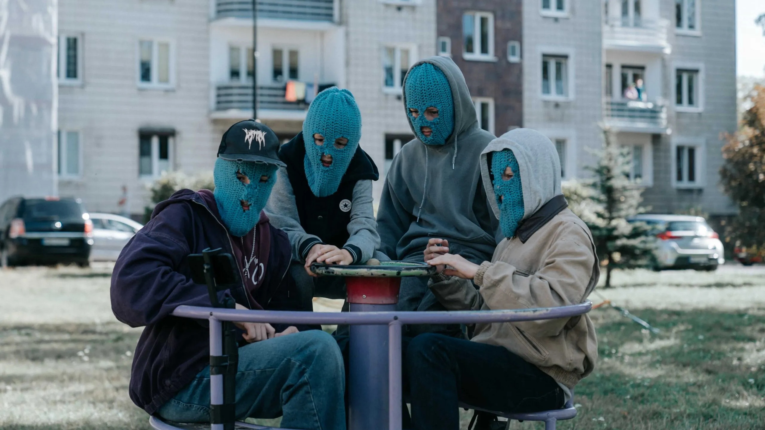 Ministranci. Recenzja Skiby