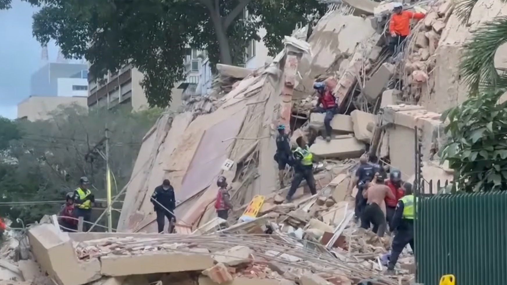 Chaos po dwóch trzęsieniach ziemi. Wenezuela liczy ofiary