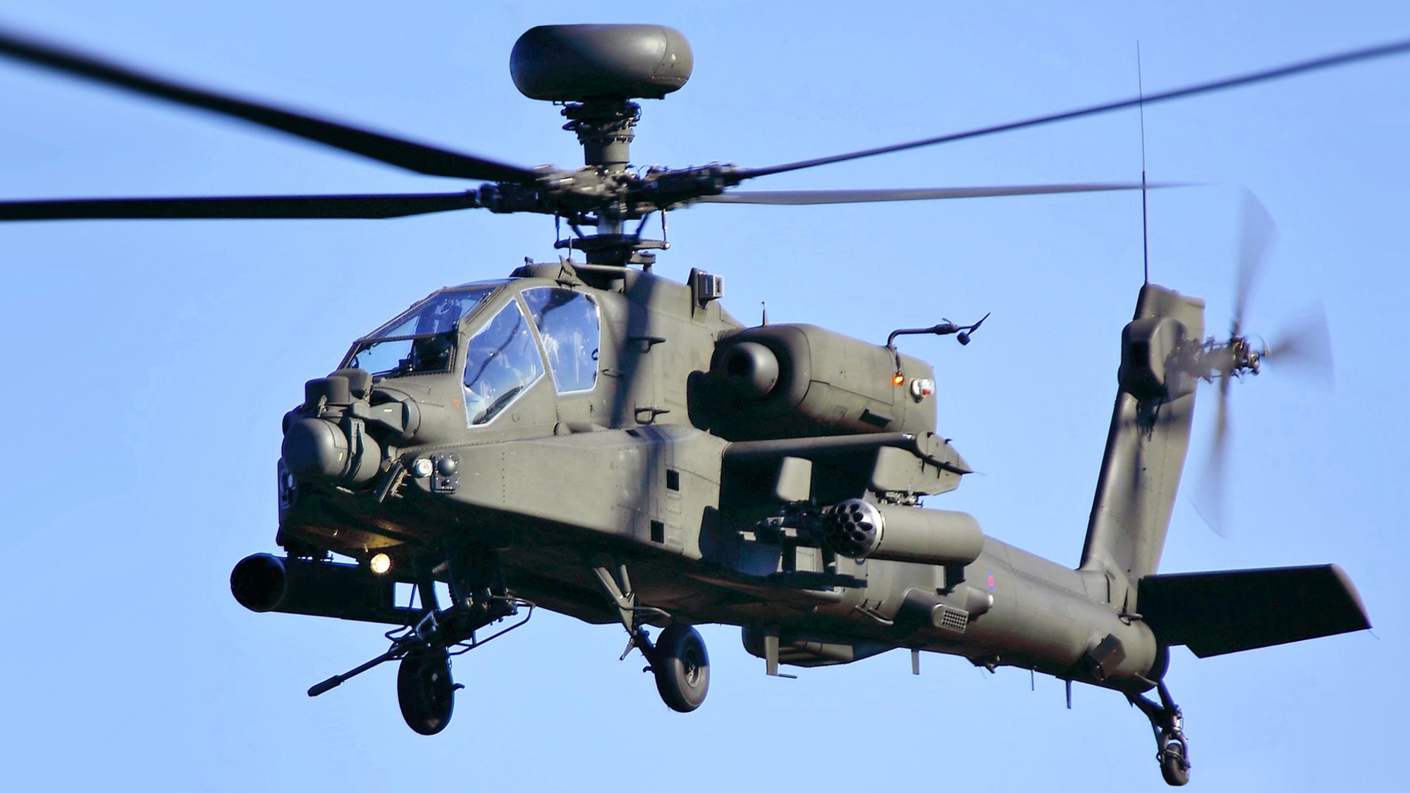 Śmigłowiec Apache rozbił się pobliżu cieśniny Ormuz. Załogę uratowano