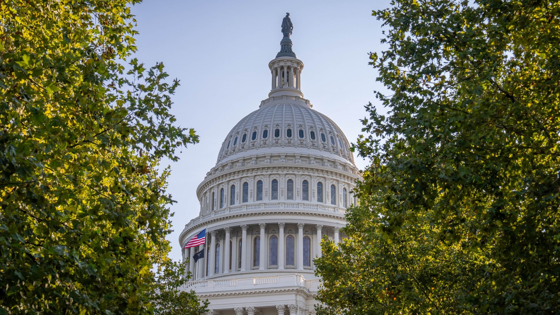 USA zaostrzą presję na Rosję. Izba Reprezentantów przyjęła ustawę sankcyjną