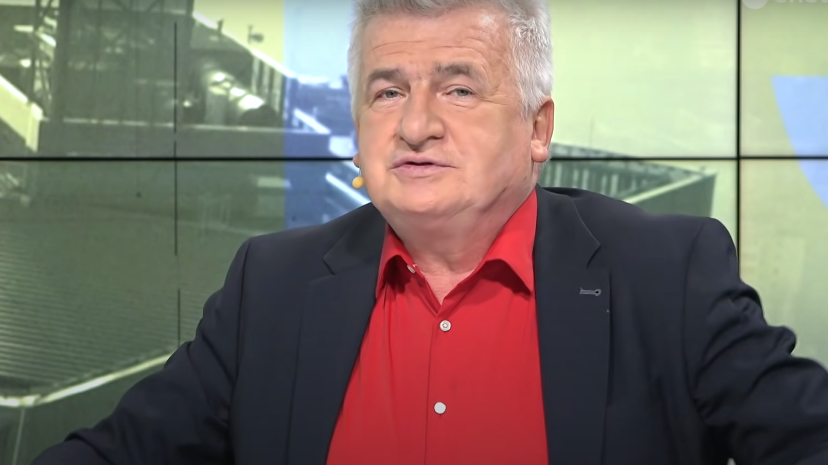 IKONOWICZ: Z nędzy do biedy