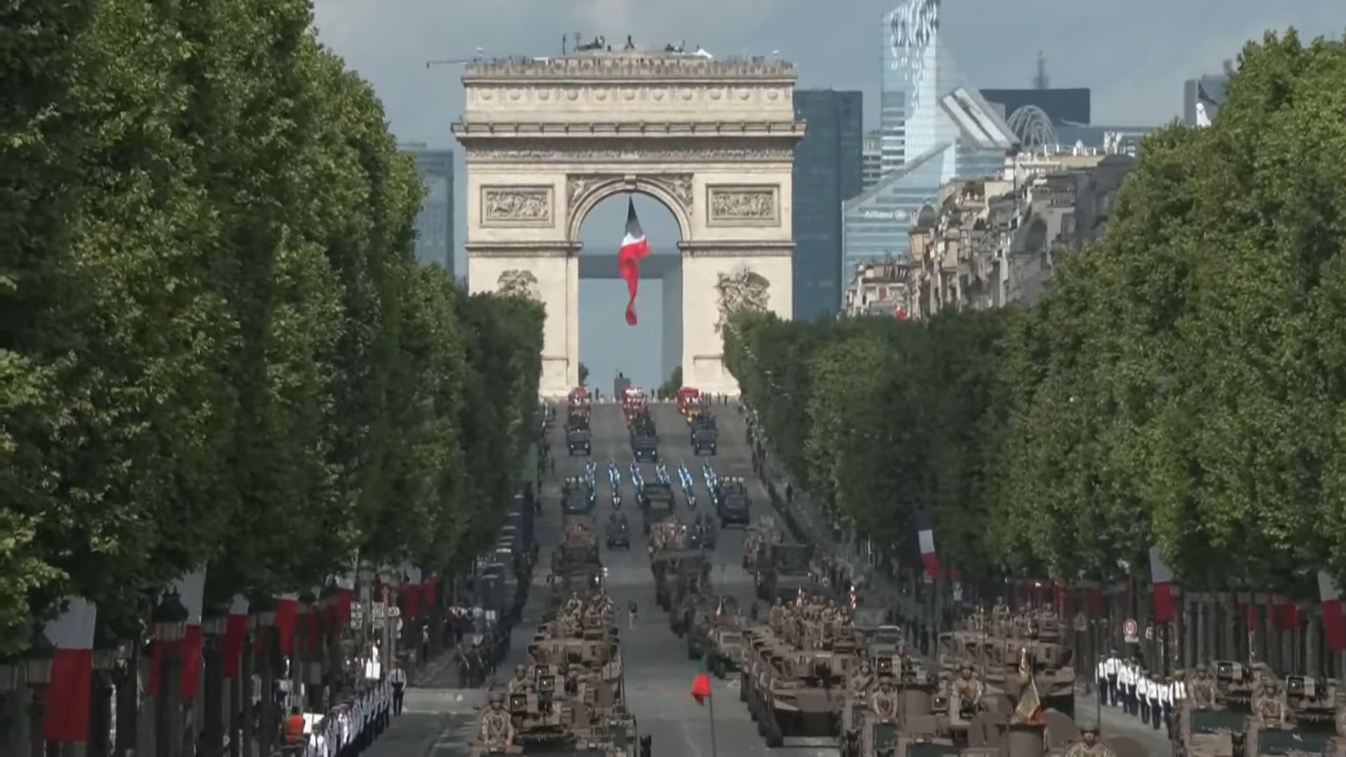 Francja demonstruje siłę. Defilada 14 lipca w cieniu geopolitycznych napięć