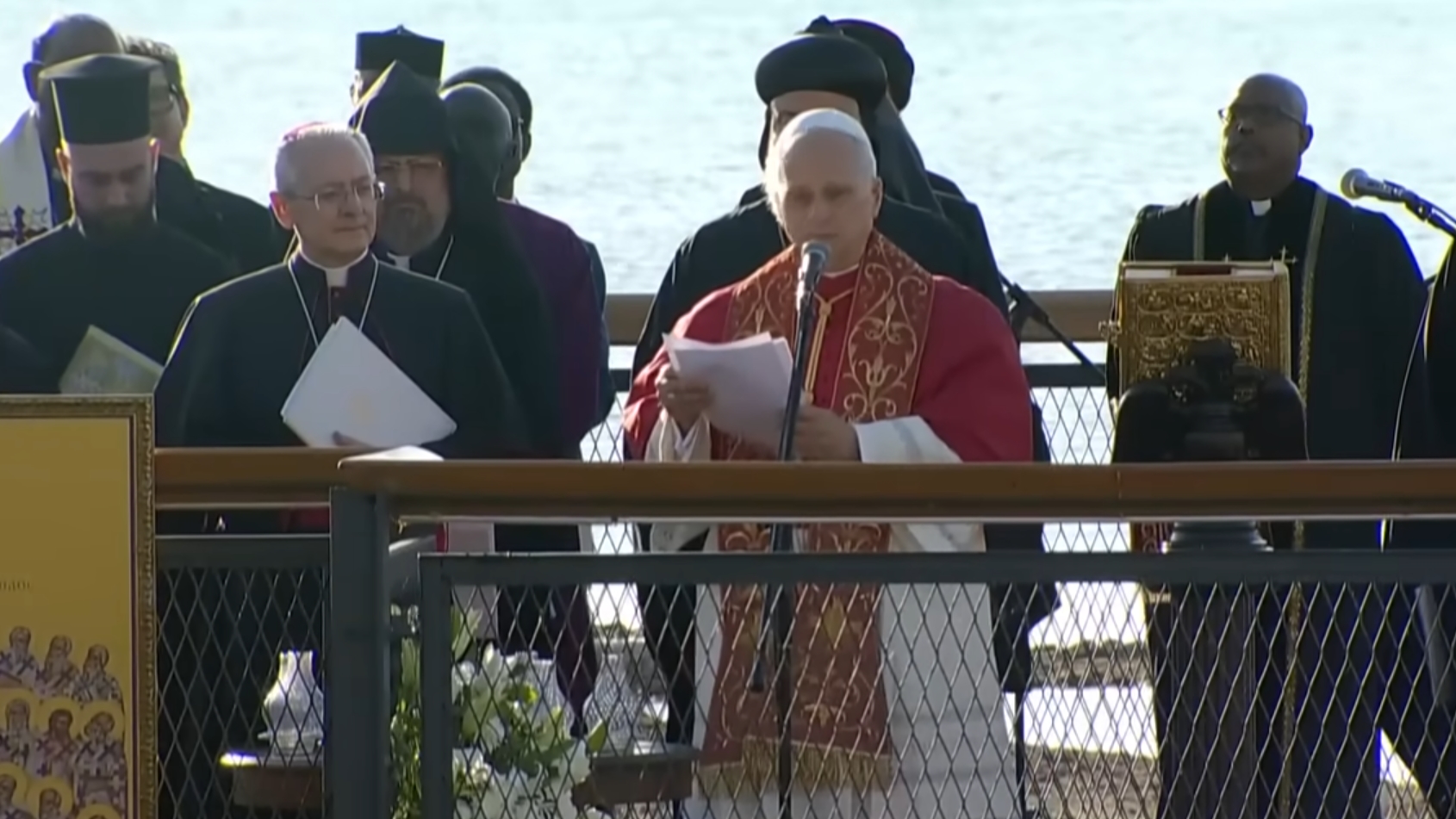 Leon XIV w Turcji i Libanie. Papież wzywa do powstrzymania widma III wojny światowej