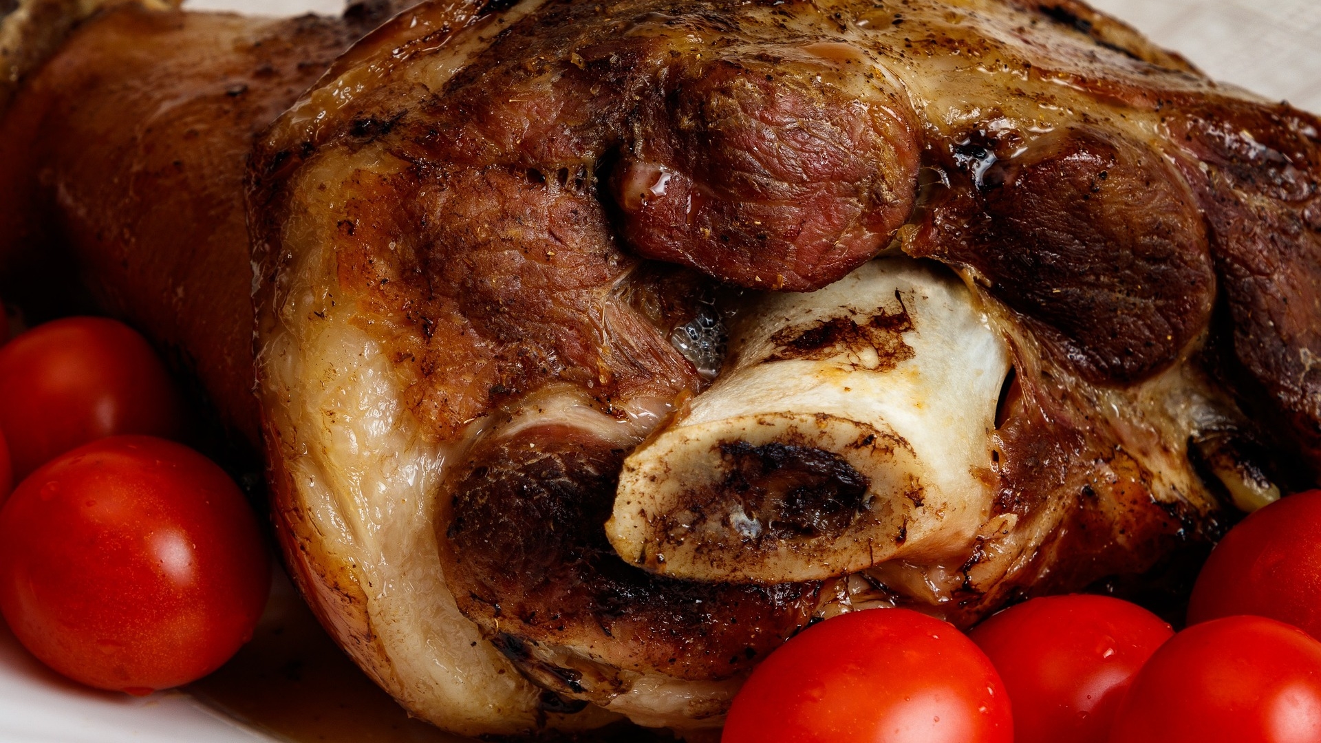 Czym jest ossobuco? Tradycja, składniki i sposoby przygotowania